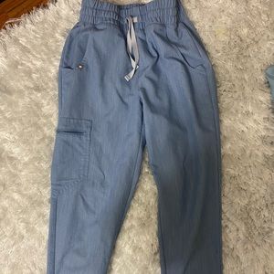 New Figs Zamora  limited edition scrub joggers!